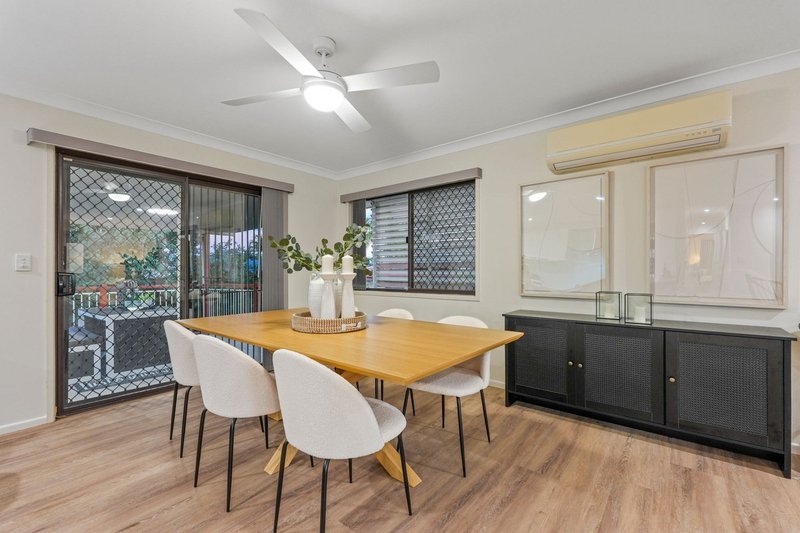 Photo - 37 Swanfield Street, Macgregor QLD 4109 - Image 8