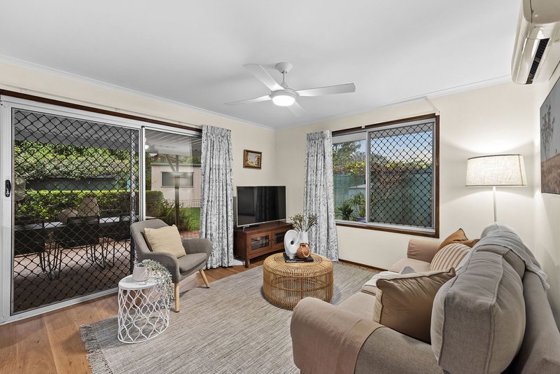 Photo - 37 Syma Street, Chermside West QLD 4032 - Image 6