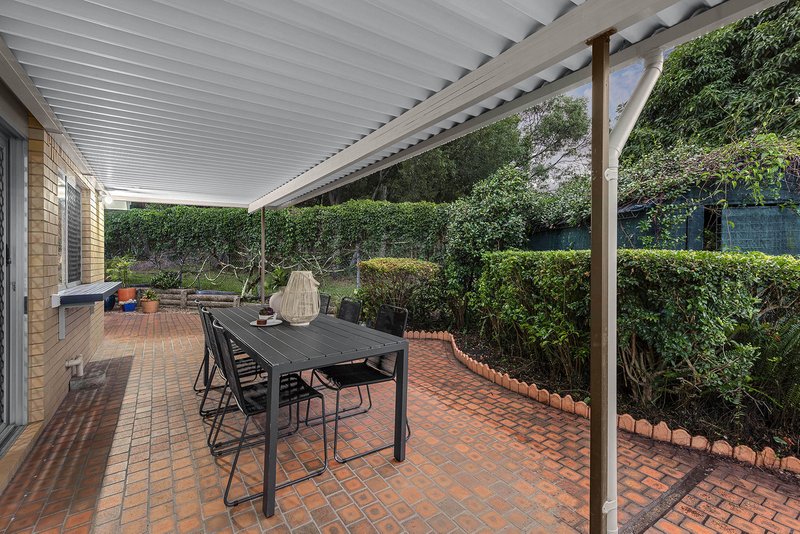 Photo - 37 Syma Street, Chermside West QLD 4032 - Image 13