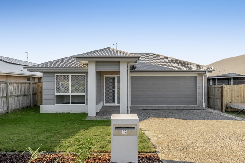 Photo - 37 Tallowwood Boulevard, Cotswold Hills QLD 4350 - Image 1