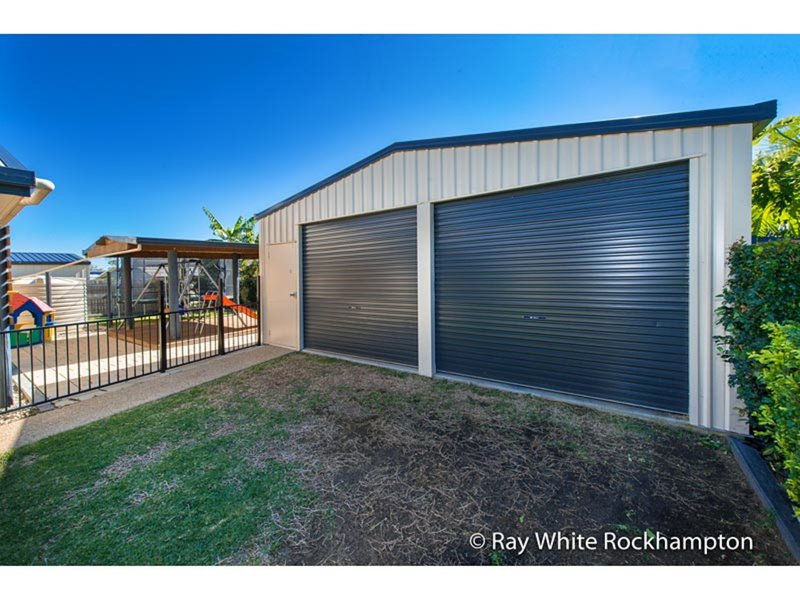 Photo - 37 Tamarind Avenue, Norman Gardens QLD 4701 - Image 10