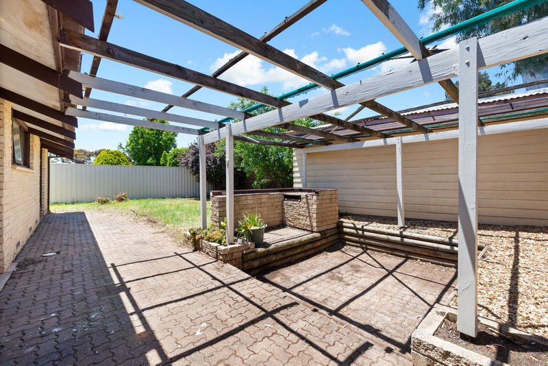 Photo - 37 Telford Crescent, Modbury Heights SA 5092 - Image 16