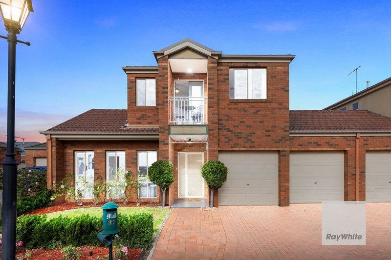 37 The Glades , Taylors Hill VIC 3037