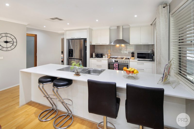 Photo - 37 The Ridge, Delacombe VIC 3356 - Image 9