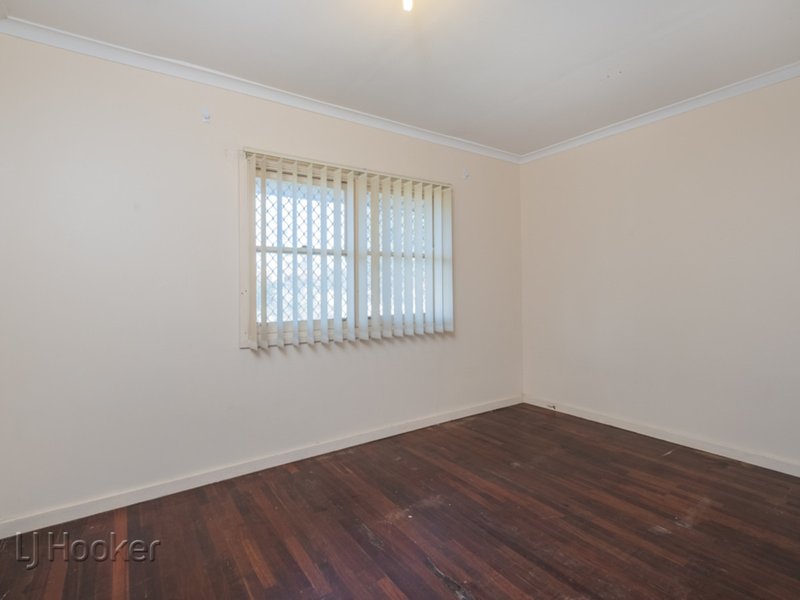 Photo - 37 Thorney Way, Balga WA 6061 - Image 8