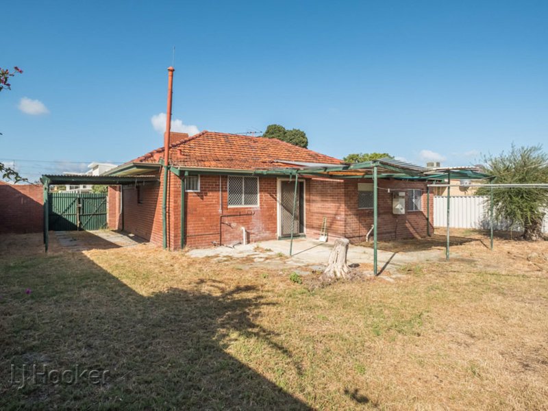 Photo - 37 Thorney Way, Balga WA 6061 - Image 13