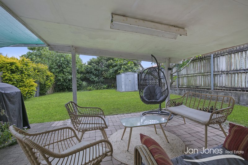 Photo - 37 Tilley Street, Redcliffe QLD 4020 - Image 13