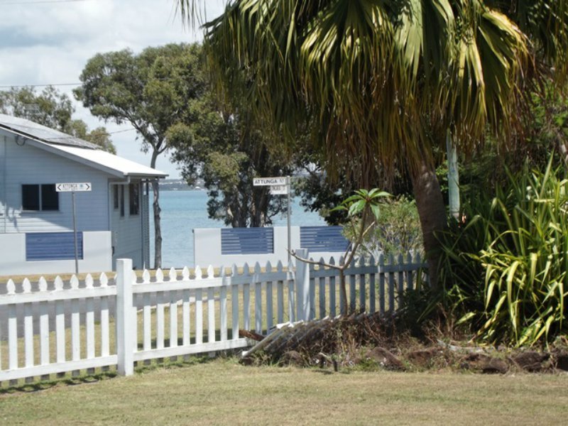 Photo - 37 Tingara Street, Macleay Island QLD 4184 - Image 8