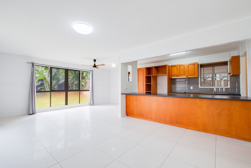 Photo - 37 Tivoli Hill Road, Tivoli QLD 4305 - Image 3