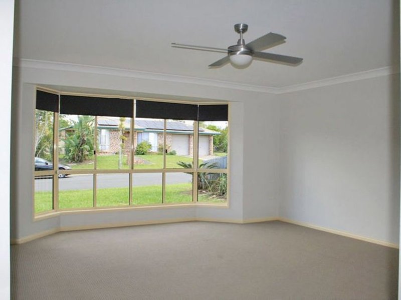 Photo - 37 Torelli Drive, Burpengary QLD 4505 - Image 9