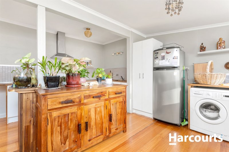 Photo - 37 Tower Hill Street, Deloraine TAS 7304 - Image 9