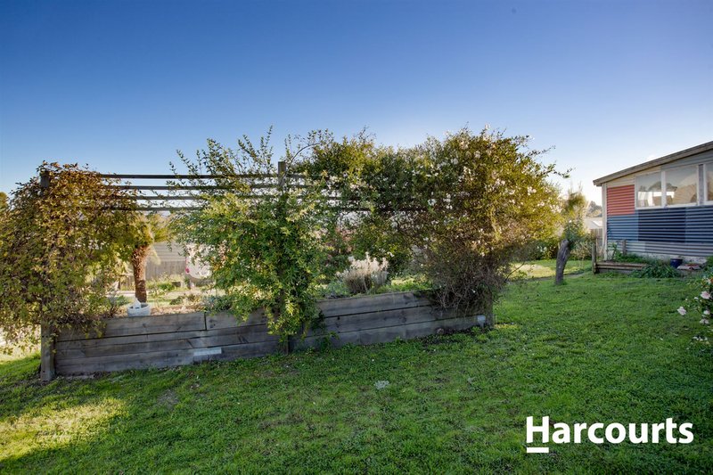 Photo - 37 Tower Hill Street, Deloraine TAS 7304 - Image 19