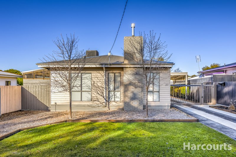 Photo - 37 Truscott Road, Moe VIC 3825 - Image 2