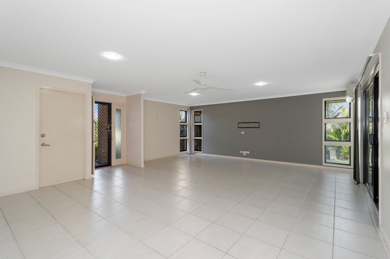 Photo - 37 Turrum Street, Scarness QLD 4655 - Image 5