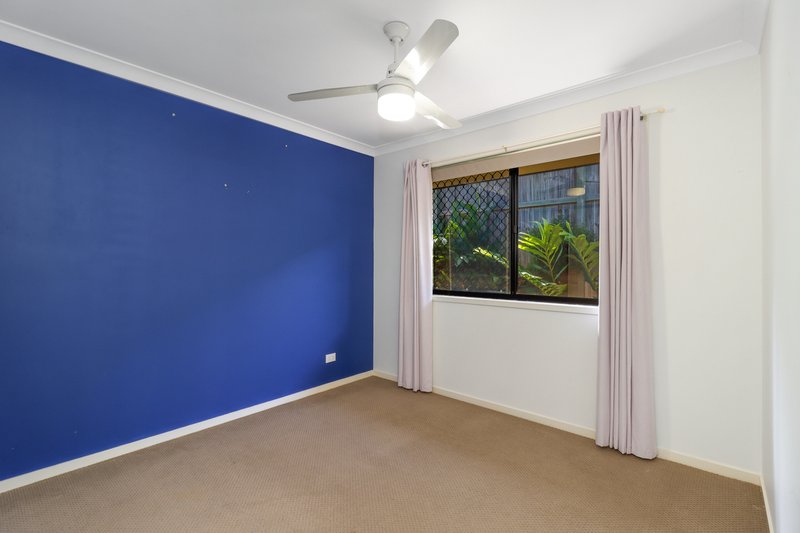 Photo - 37 Turrum Street, Scarness QLD 4655 - Image 9