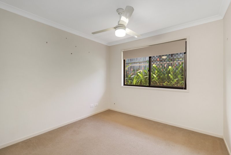 Photo - 37 Turrum Street, Scarness QLD 4655 - Image 11