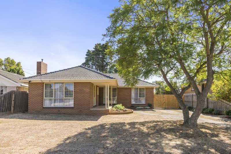 Photo - 37 Tyrone Street, Werribee VIC 3030 - Image 4