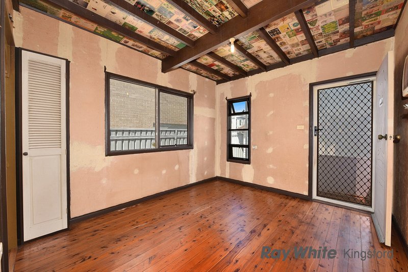 Photo - 37 Universal Street, Eastlakes NSW 2018 - Image 5