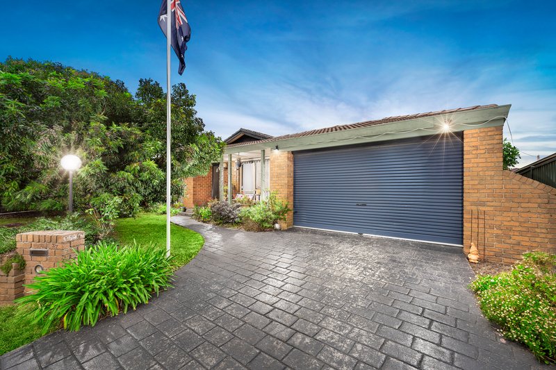 37 Veronica Crescent, Mill Park VIC 3082