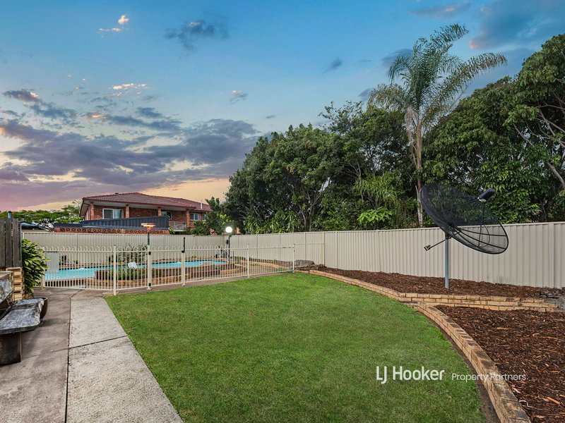 Photo - 37 Veta Street, Robertson QLD 4109 - Image 7