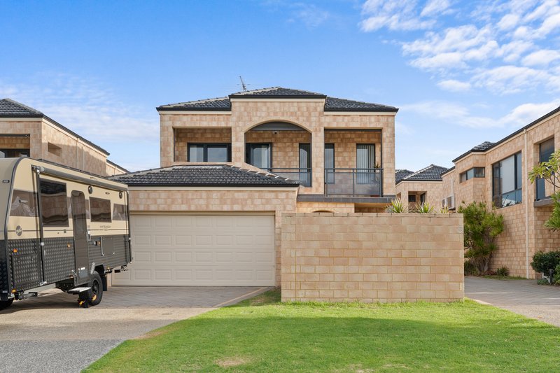 Photo - 3/7 Victoria Street, Rockingham WA 6168 - Image 1