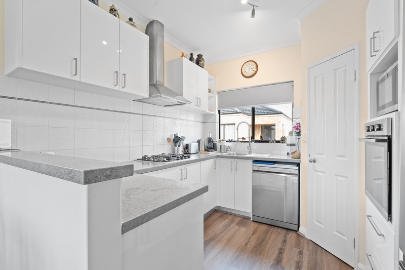 Photo - 3/7 Victoria Street, Rockingham WA 6168 - Image 3