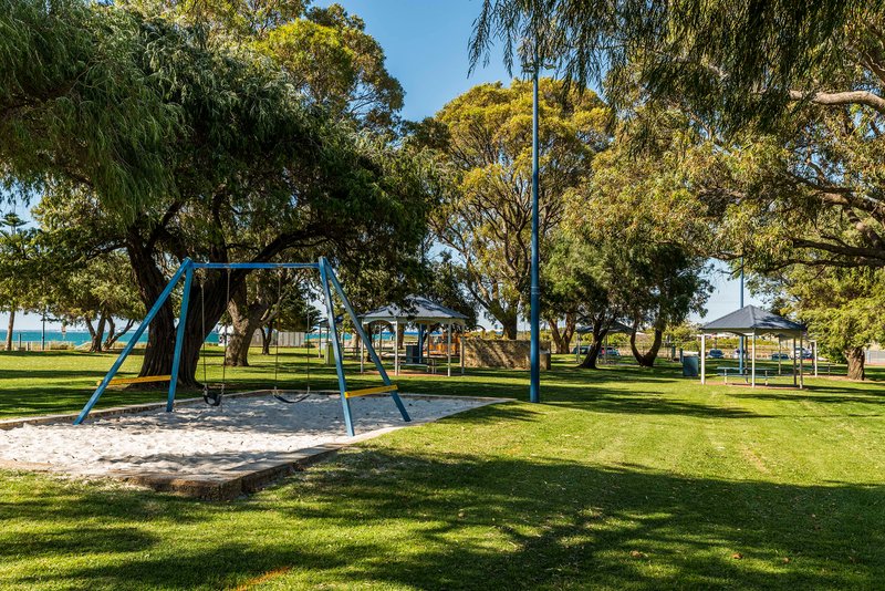 Photo - 3/7 Victoria Street, Rockingham WA 6168 - Image 29