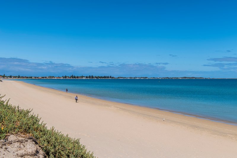 Photo - 3/7 Victoria Street, Rockingham WA 6168 - Image 32