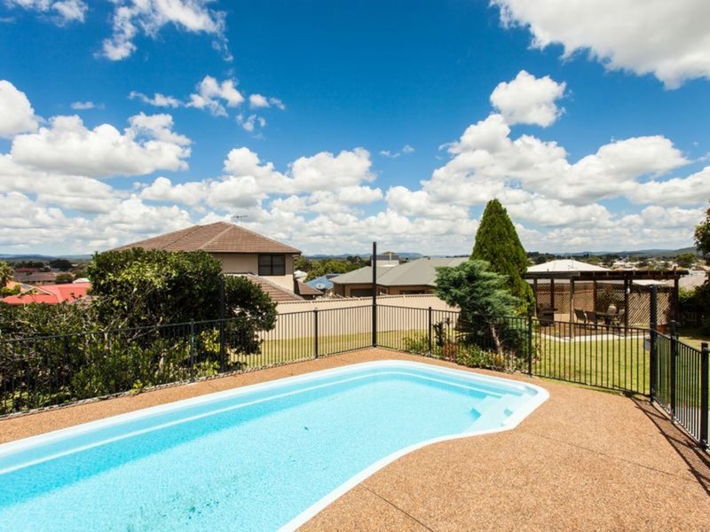 Photo - 37 View Street, Cessnock NSW 2325 - Image 15