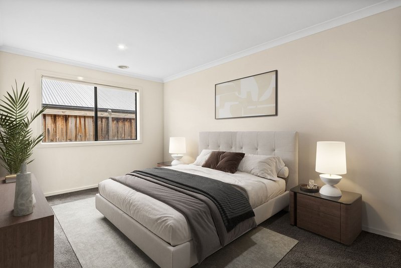 Photo - 37 Viewbright Road, Clyde North VIC 3978 - Image 11