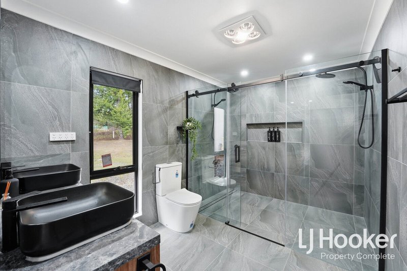 Photo - 37 Virgil Road, Park Ridge South QLD 4125 - Image 7