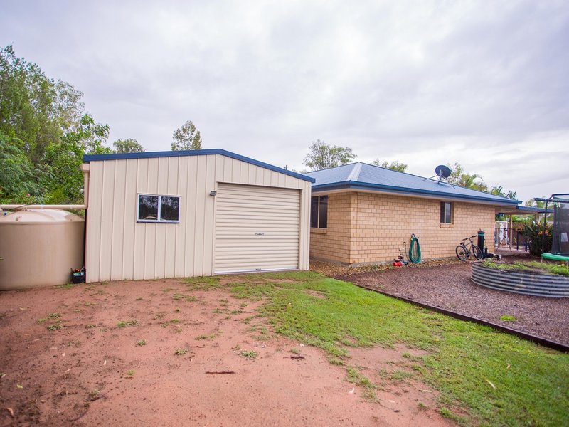 Photo - 37 Walnut Drive, Brightview QLD 4311 - Image 24