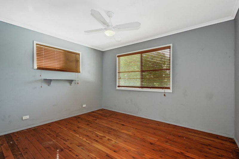 Photo - 37 Warroo Drive, Deception Bay QLD 4508 - Image 7