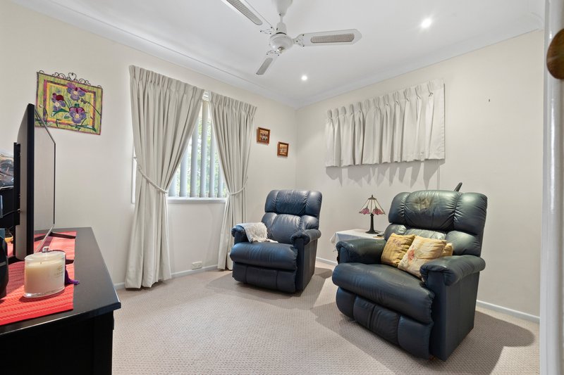 Photo - 37 Waruda Street, Bracken Ridge QLD 4017 - Image 11