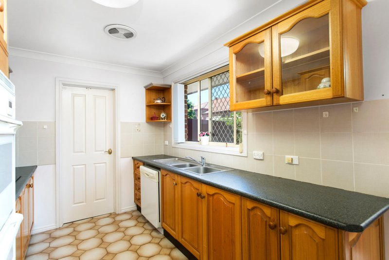 Photo - 3/7 Whitewood Place, Caringbah South NSW 2229 - Image 7