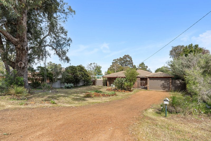 37 Wilkins Road, Kalamunda WA 6076