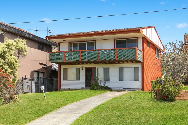 Photo - 37 Willoughby Road, Terrigal NSW 2260 - Image 4