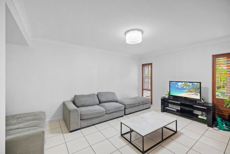 Photo - 37 Windermere Way, Sippy Downs QLD 4556 - Image 12