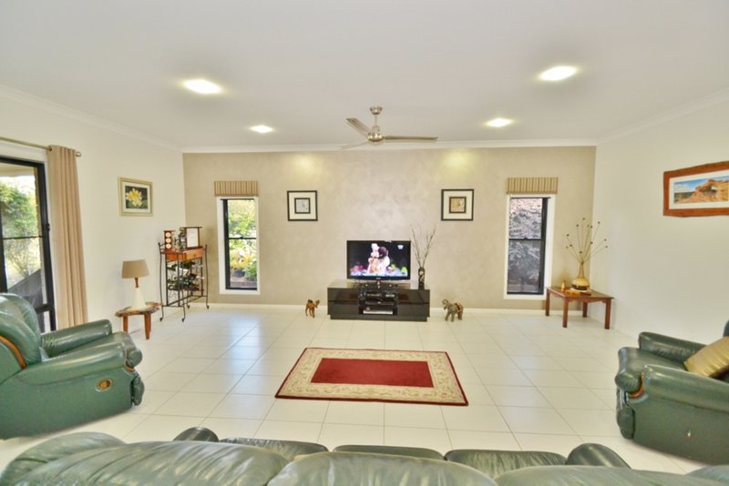 Photo - 37 Wintergreen Way, Peachester QLD 4519 - Image 3