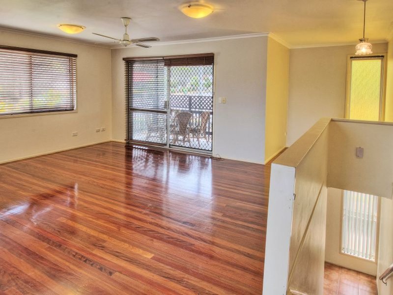 Photo - 37 Woodview Street, Browns Plains QLD 4118 - Image 4