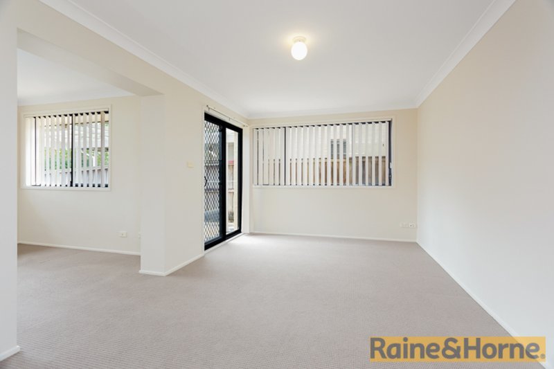 Photo - 37 Yellowgum Avenue, Rouse Hill NSW 2155 - Image 3