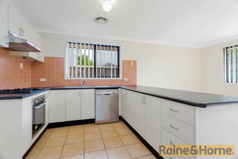 Photo - 37 Yellowgum Avenue, Rouse Hill NSW 2155 - Image 4