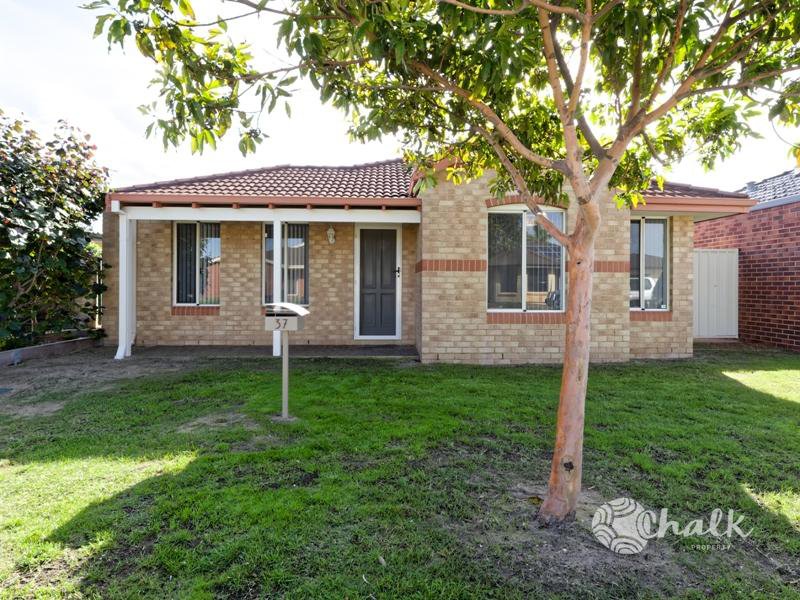 Photo - 37 Zaragoza Drive, Port Kennedy WA 6172 - Image 1