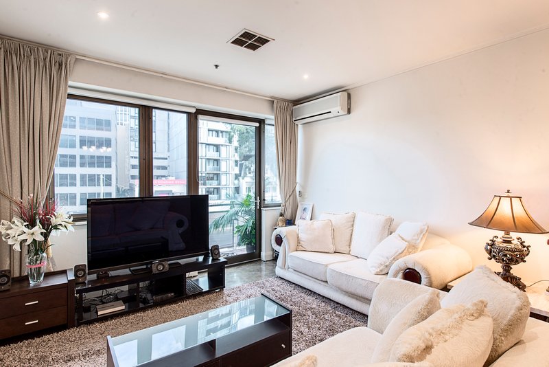 Photo - 3/70 Albert Road, South Melbourne VIC 3205 - Image 2