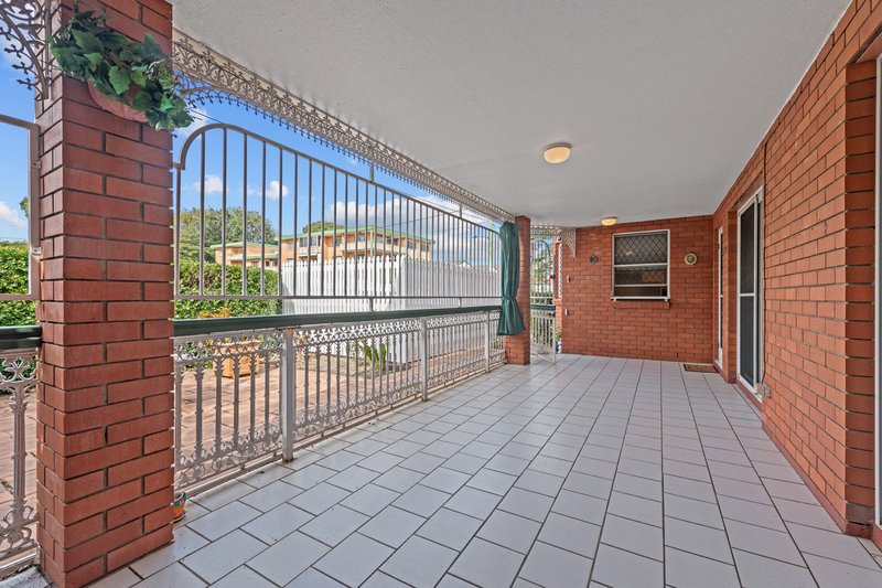 Photo - 3/70 Bonney Avenue, Clayfield QLD 4011 - Image 3