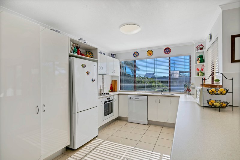 Photo - 3/70 Duporth Avenue, Maroochydore QLD 4558 - Image 9