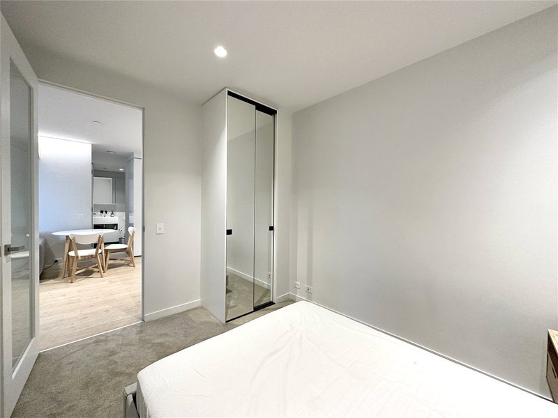 Photo - 3701/442 Elizabeth Street, Melbourne VIC 3000 - Image 11