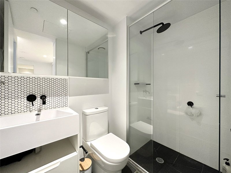 Photo - 3701/442 Elizabeth Street, Melbourne VIC 3000 - Image 12