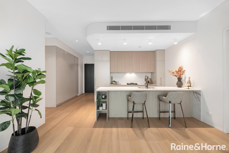 Photo - 3702/8 Walker Street, Rhodes NSW 2138 - Image 8