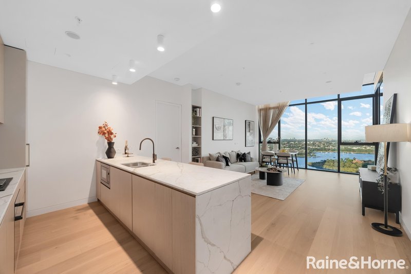 Photo - 3702/8 Walker Street, Rhodes NSW 2138 - Image 9